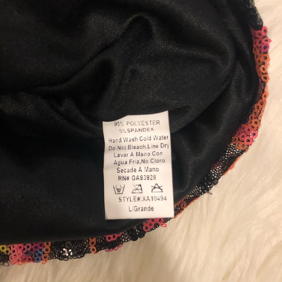 Aztec Print // Sequin Skirt - Picture 4 of 4